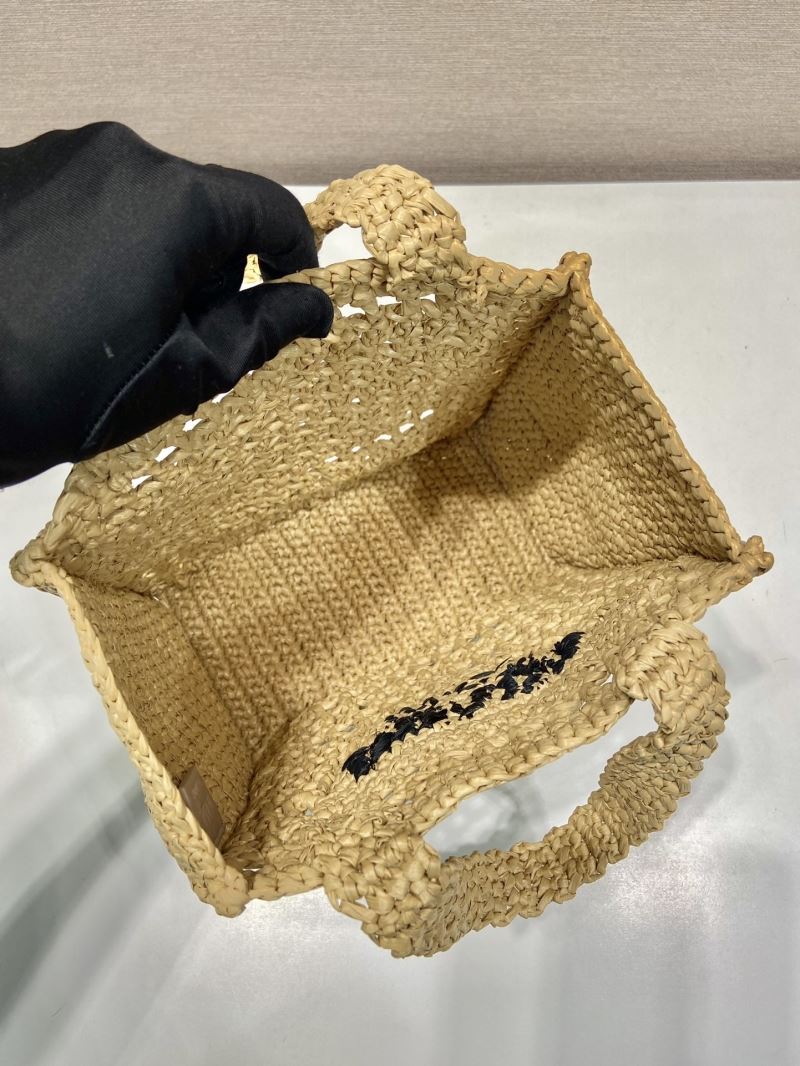 Pra*a tote bags